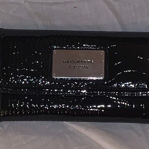 Liz Claiborne Wallet